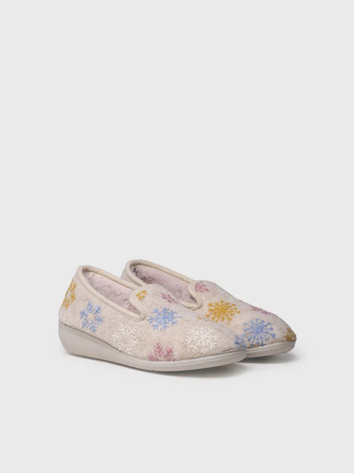 zapatillas de casa mujer - Zapatillas de casa de mujer con detalles bordados | CARME-CP - Toni Pons