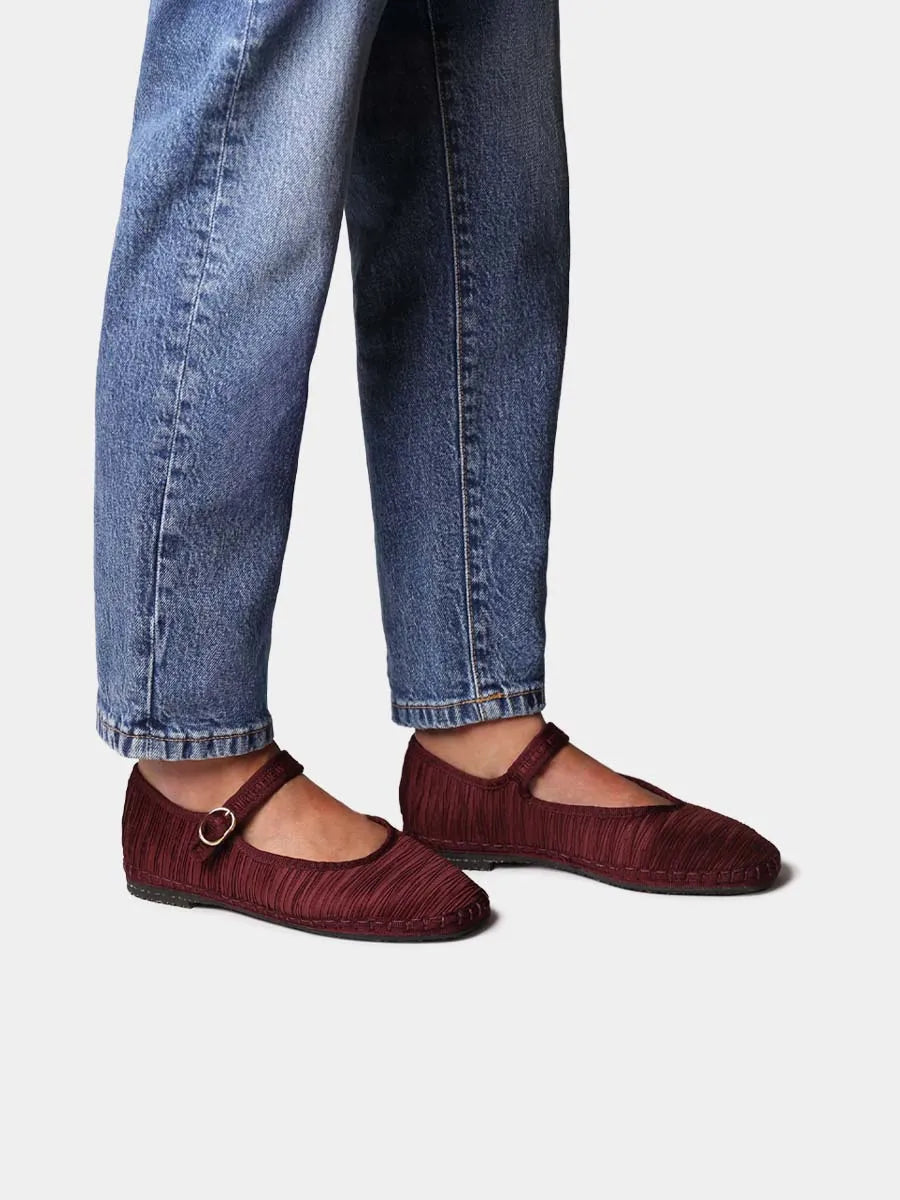 Zapatos mujer - Merceditas para mujer en material plisado con suela plana | CAROLINA - Toni Pons