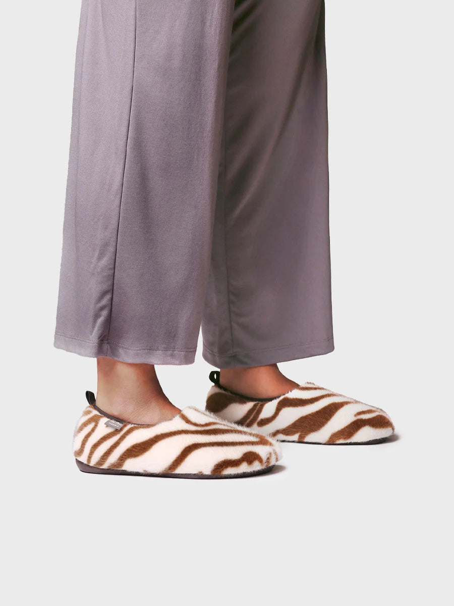 Zapatillas de casa mujer - Pantufla en pelo con estampado leopardo para mujer | MARTA-PA - Toni Pons