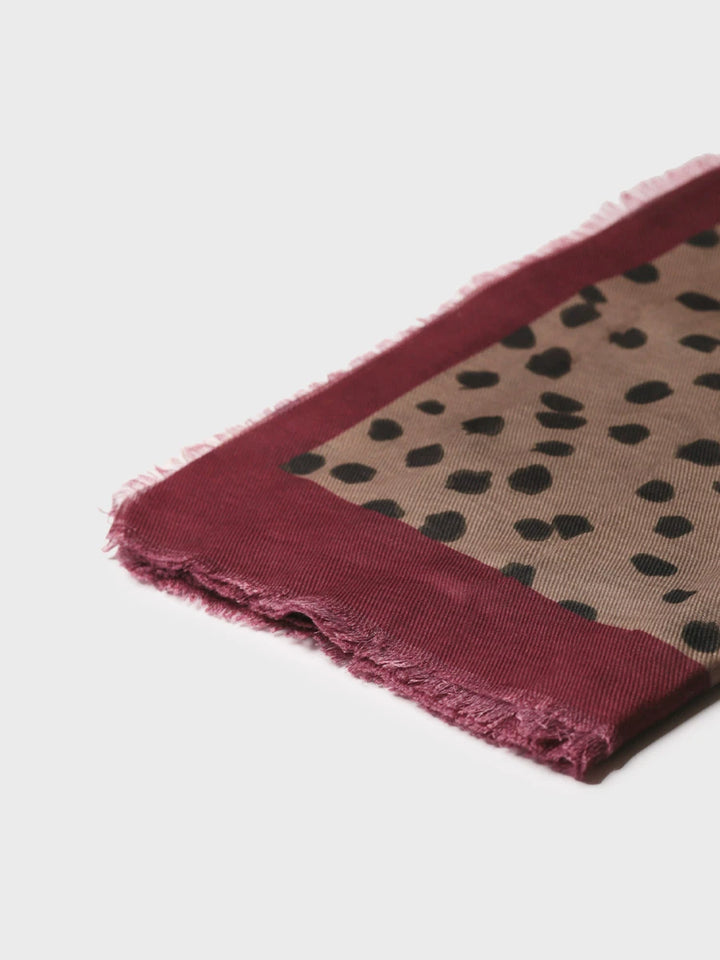 Complementos - Foulard de tejido ligero | XENIA - Toni Pons
