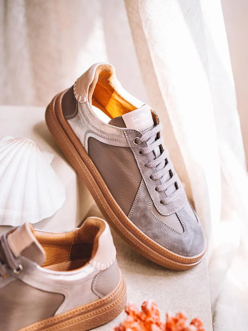 Zapatos con cordones mujer - Zapatillas deportivas de piel para mujer con animal print | AUREA  - Toni Pons  