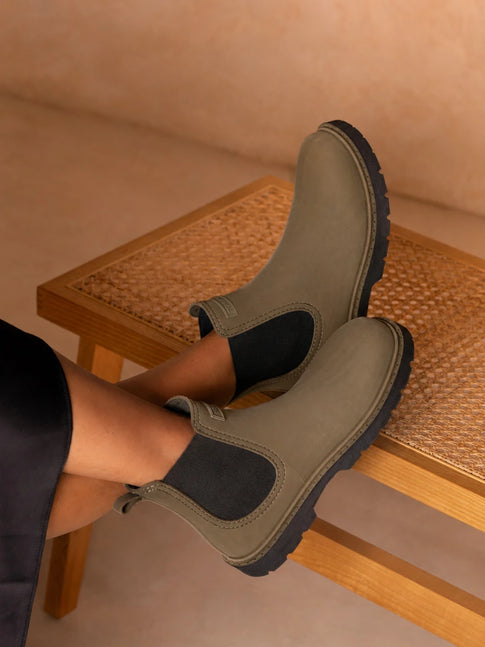 Women's barefoot rubber rain ankle boot | CHERYL