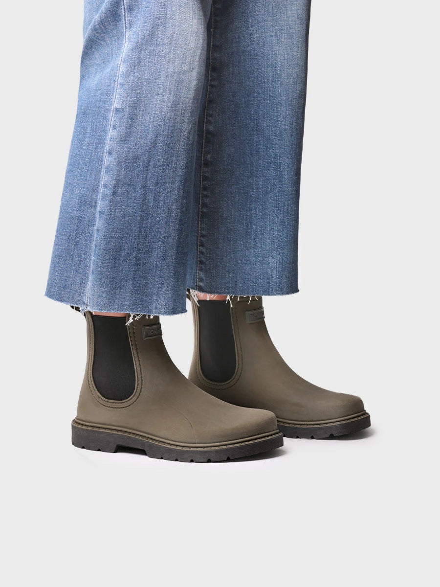 Women's barefoot rubber rain ankle boot | CHERYL