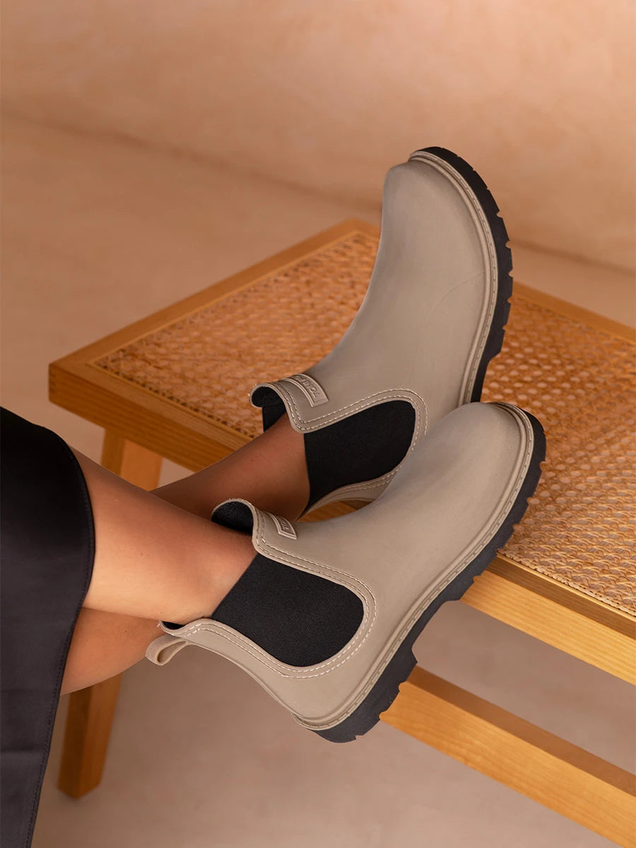 Women's barefoot rubber rain ankle boot | CHERYL