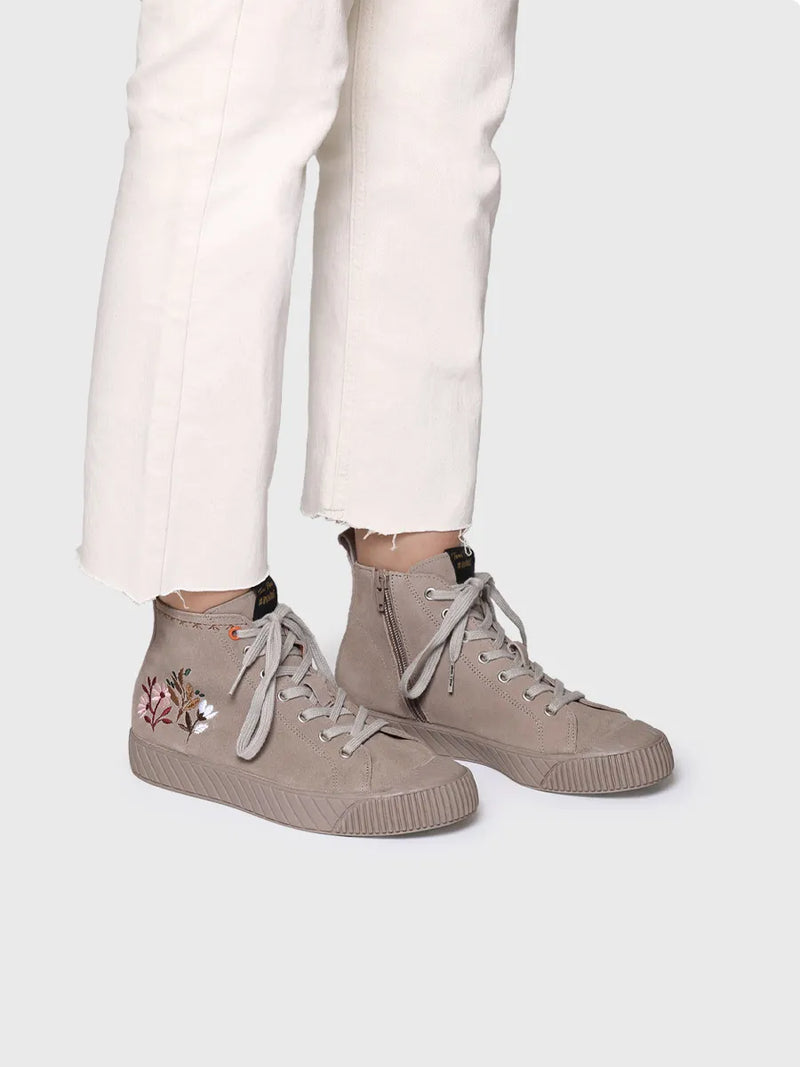 zapatillas mujer - Zapatilla abotinada de mujer con detalles florales | GIA-SF  - Toni Pons  