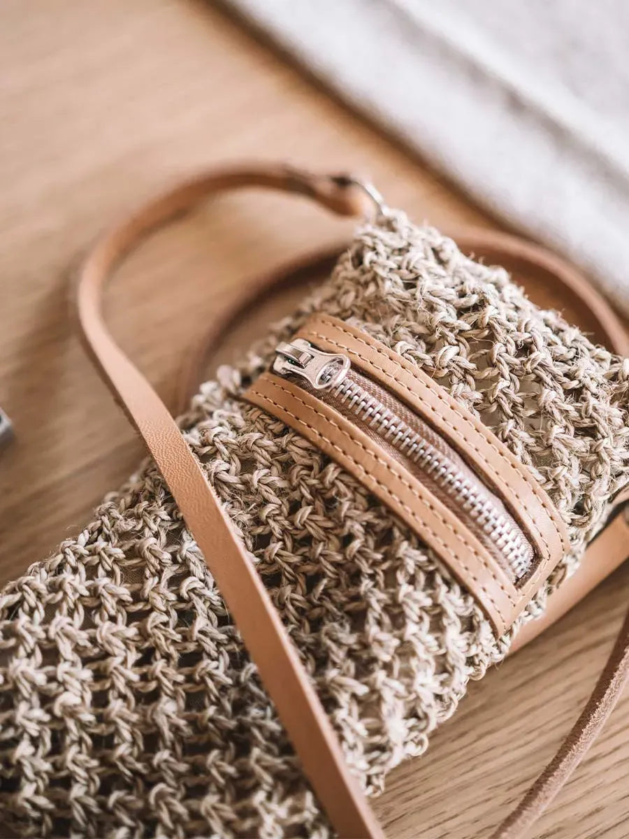 Complementos - Bolsa de yute para el móvil | GINETH  - Toni Pons  
