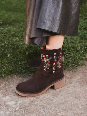 Botines mujer - Botín de mujer en serraje con flores bordadas | MONELLS  - Toni Pons  