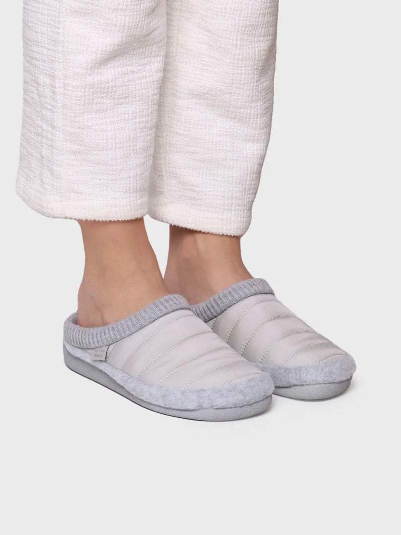 zapatillas mujer - Zapatilla tipo zueco para mujer en tejido acolchado y fieltro | MORA-TK  - Toni Pons  